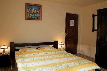 România Privát Vatra Dornei, Exteriorul